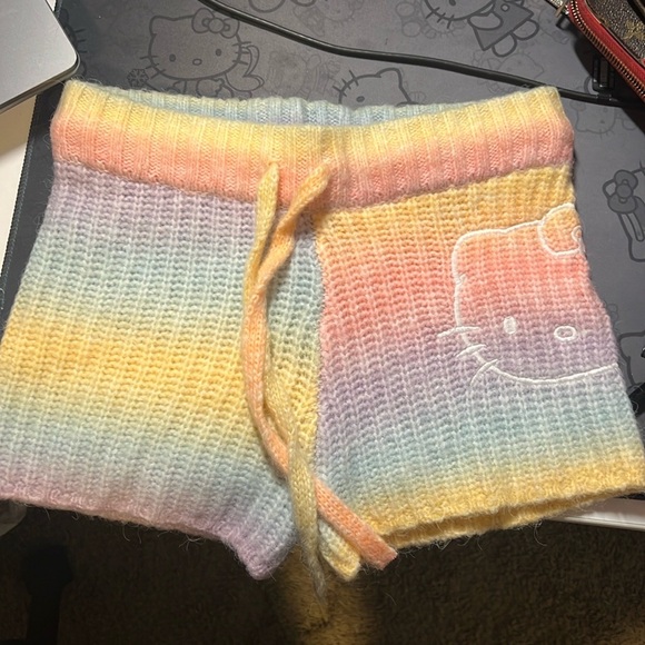 Hello Kitty and Friends X Forever 21 rainbow knit Shorts - Picture 3 of 4